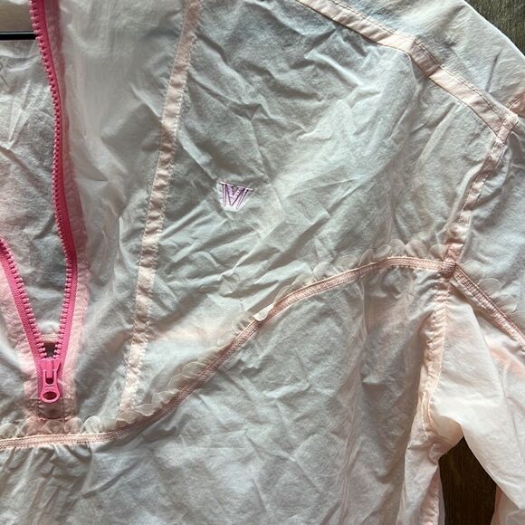 IVL - Blush 1/4 Zip Wind Breaker - Picture 2 of 5
